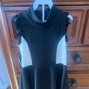 Girls Design Lab Black/White Dress Size 7 Brand New